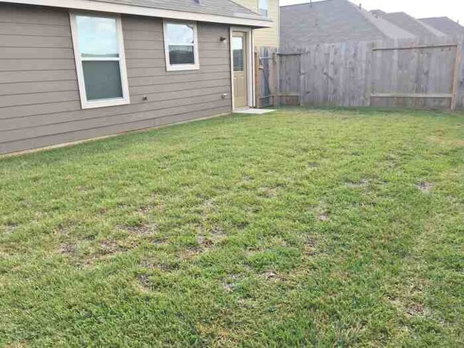 Building Photo - 5707 Long Arbor Ln