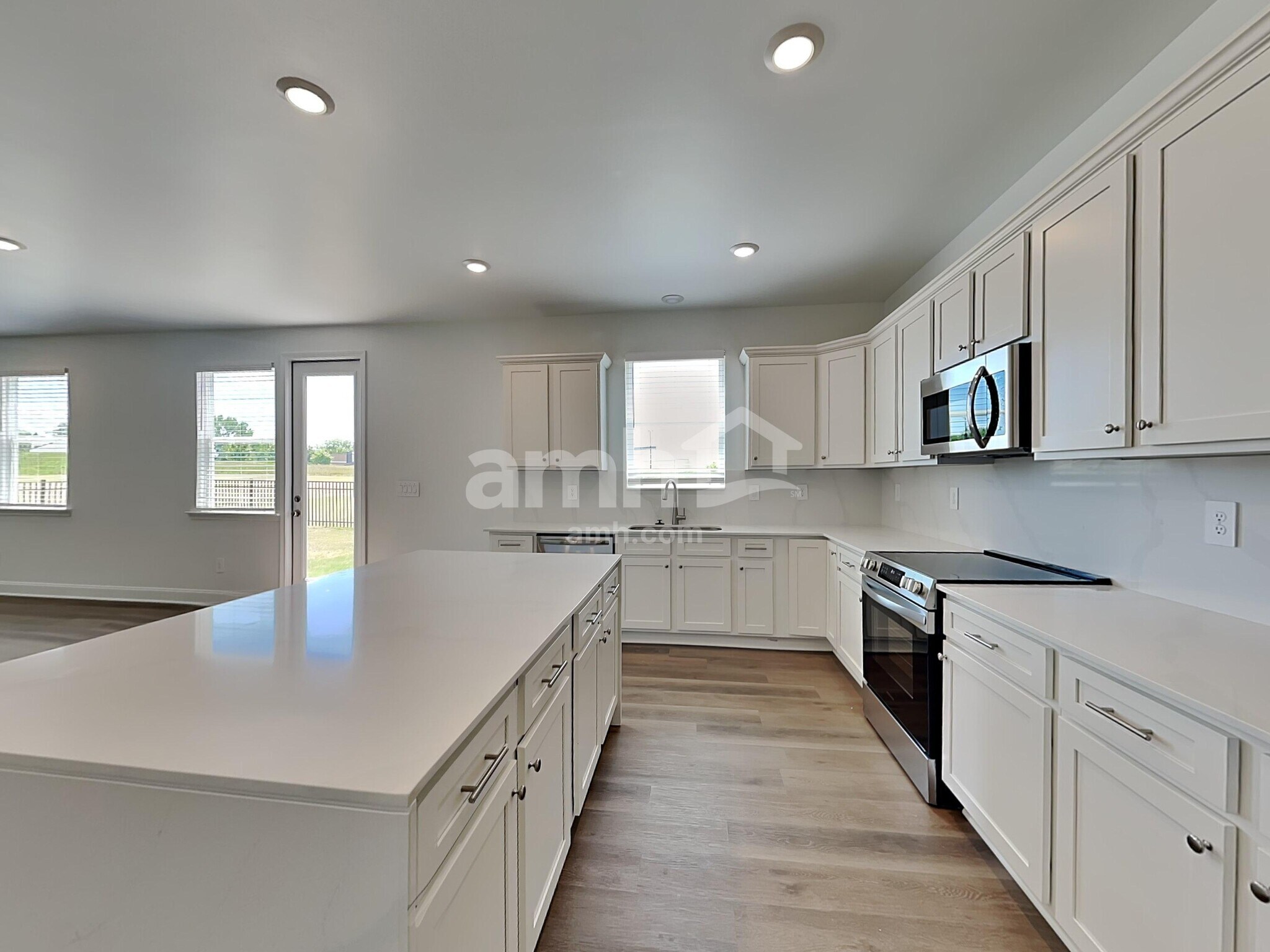 Building Photo - 338 Golucke Wy