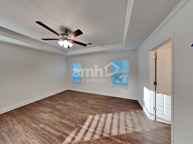 Building Photo - 213 Rivulet Dr