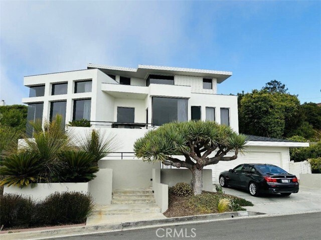 Building Photo - 2828 Bernard Ct