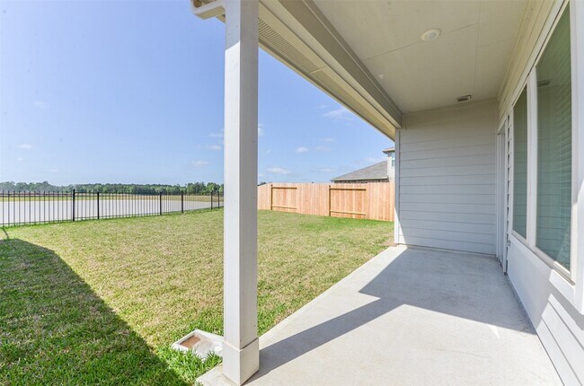 Building Photo - 16524 Cascading Pnes Ct