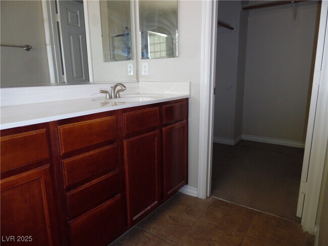 Building Photo - 3617 la Scala Ct