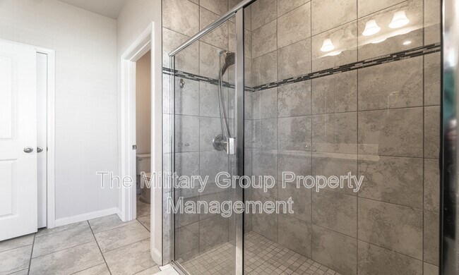 Building Photo - 1121 Grand Cypress Ct