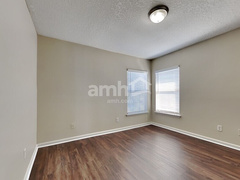 Building Photo - 1555 Tawny Marsh Ct