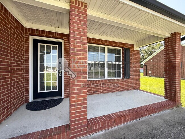 Building Photo - 8400 Hixson Pike