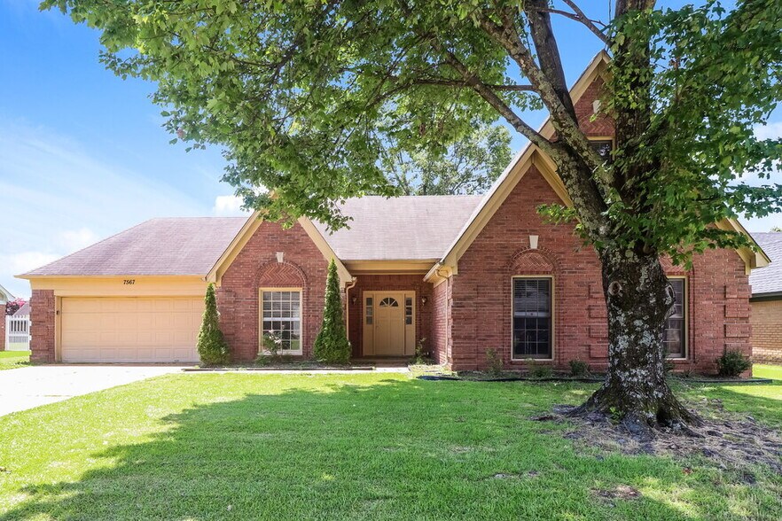 Primary Photo - 7567 Dexter Grove Dr