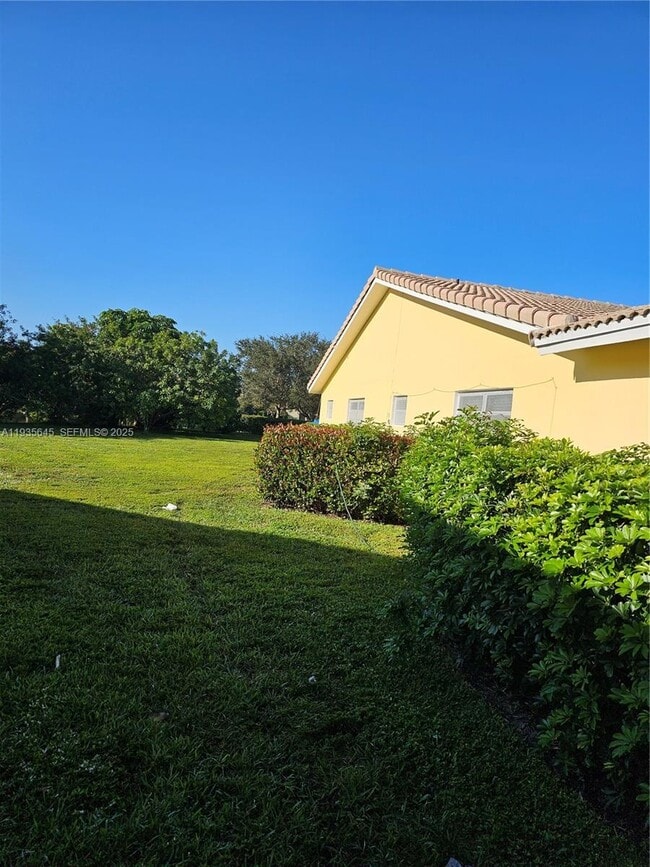 Building Photo - 3580 NW 110th Ln