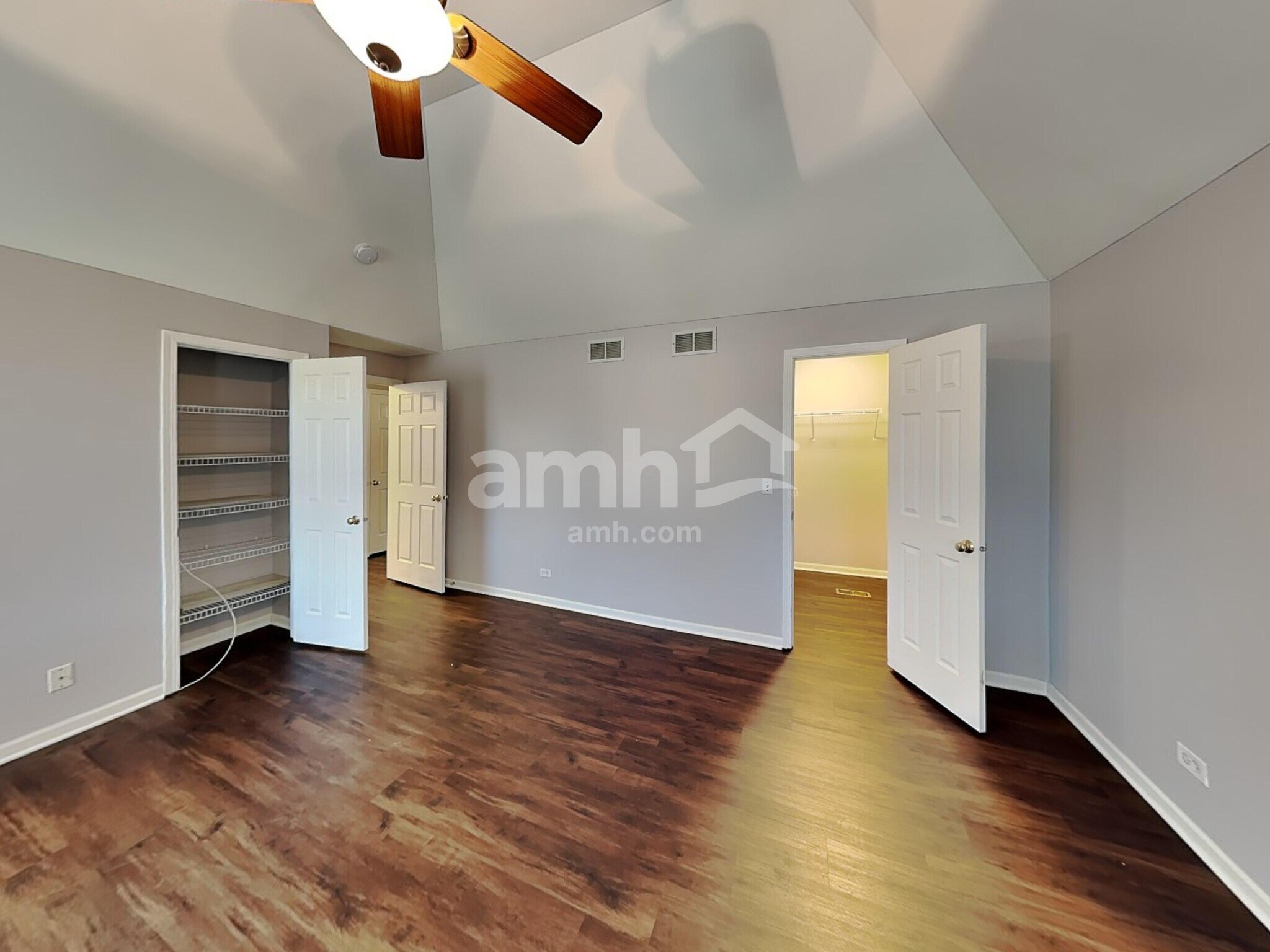 Building Photo - 411 Dover Ct N