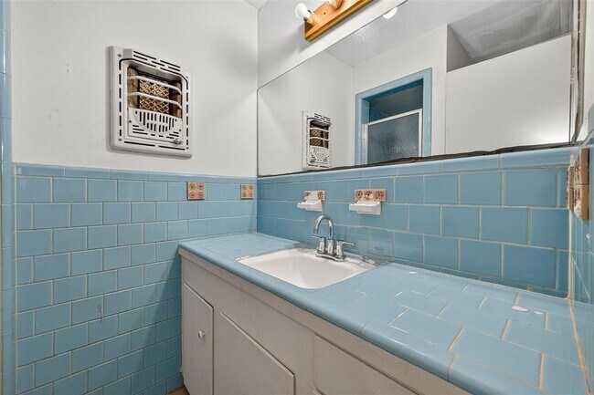 Building Photo - 1509 Ronson Rd
