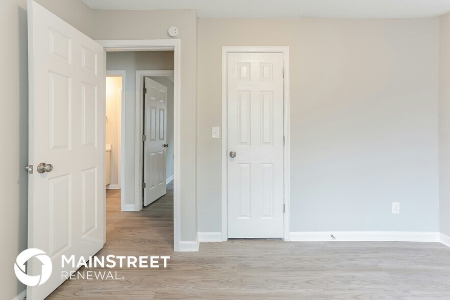 Building Photo - 4258 Ward Bluff Dr