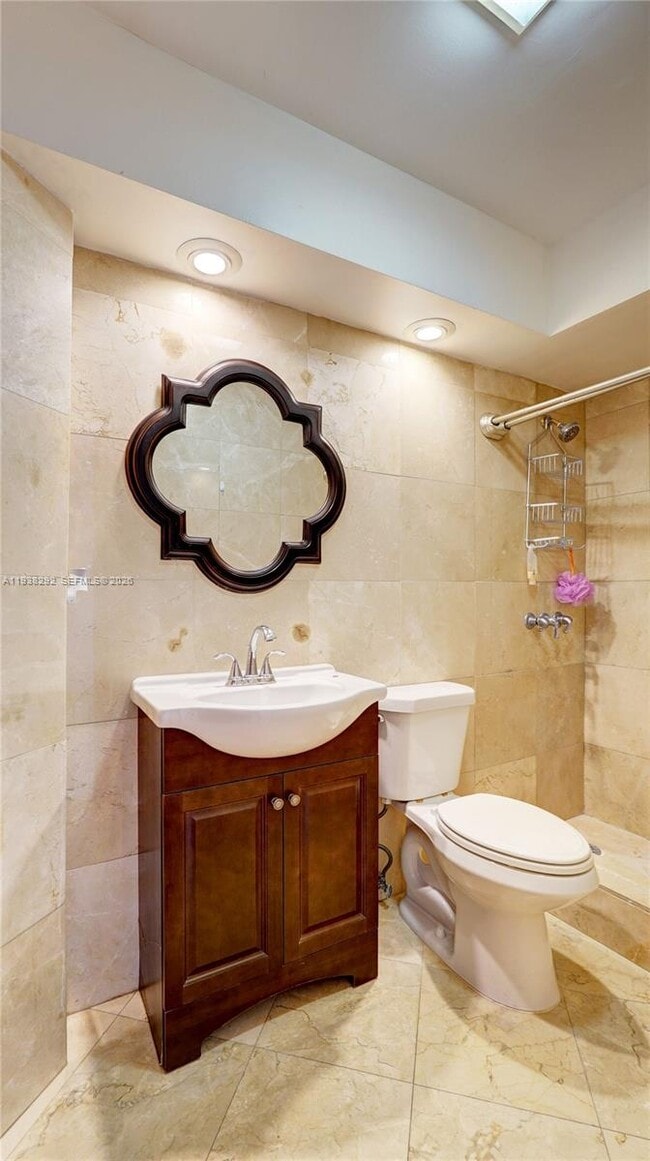 Building Photo - 1299 W 77th St