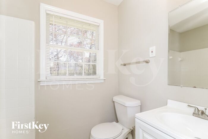 Building Photo - 6698 Kull Dr
