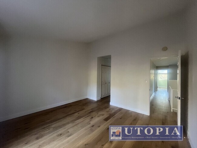 Building Photo - Bright Sunny 3-Bedroom House in Rio Del Mar