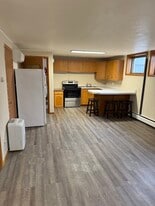 Building Photo - 702 30th Ave N