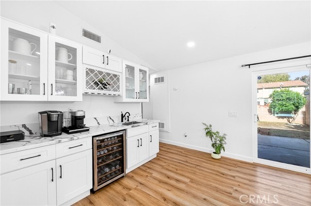 Building Photo - 5050 Brooklawn Pl