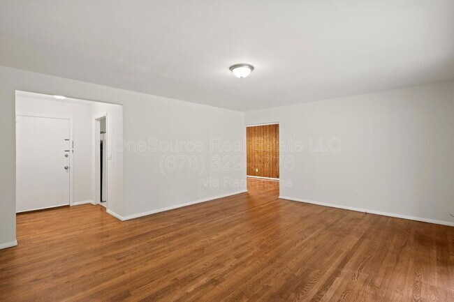 Building Photo - 5070 Crowe Dr SE
