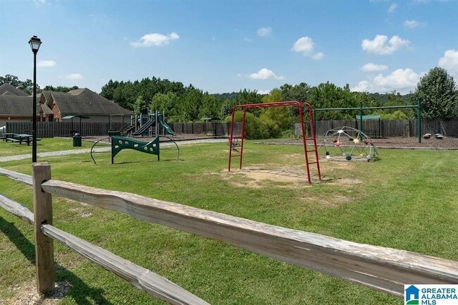 Building Photo - 2148 Forest Lakes Ln