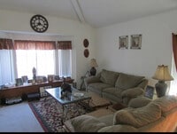 Building Photo - 10991 Matinal Cir