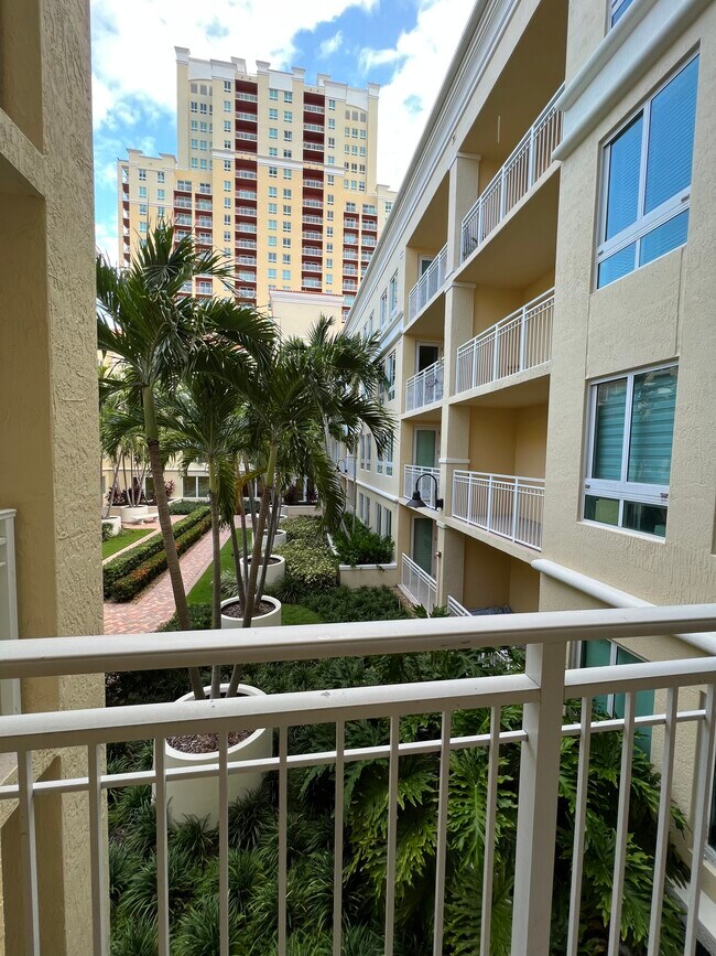 Building Photo - 7355 SW 89th St