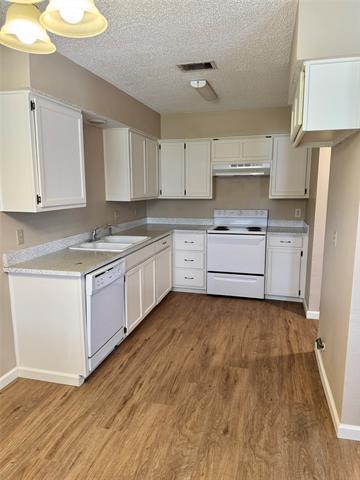 Building Photo - 7752 Sable Ln