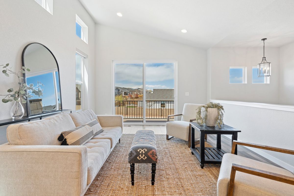 Building Photo - 7371 Hunter Jumper Dr