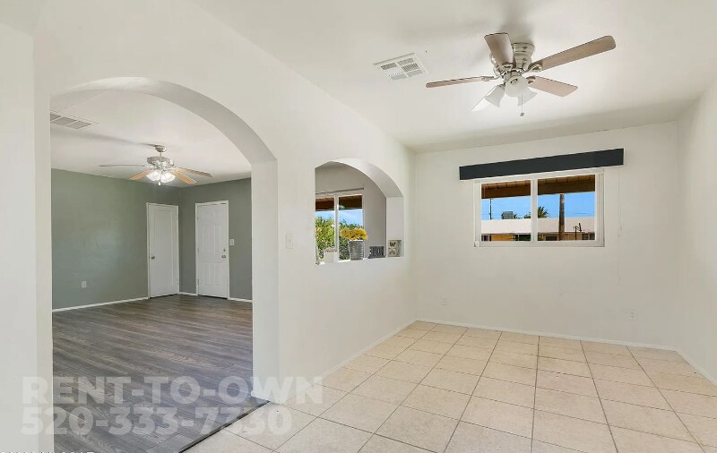 Building Photo - 418 E McMillan Dr