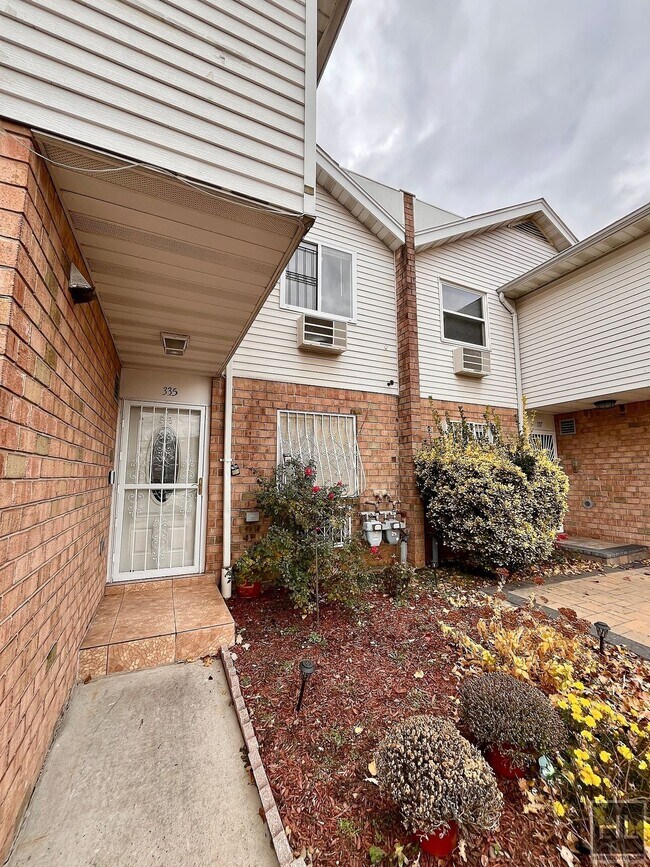 Building Photo - CASTLE HILL AVENUE, BRONX