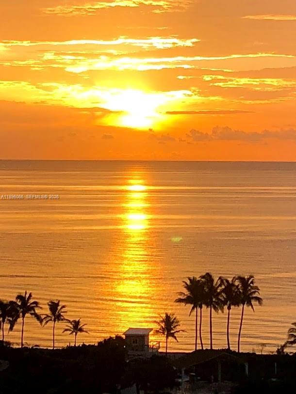 Building Photo - 1865 S Ocean Dr