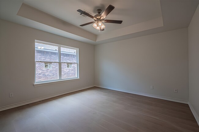 Building Photo - Beautiful 3-Bedroom Home with Modern Finishes in Perry!