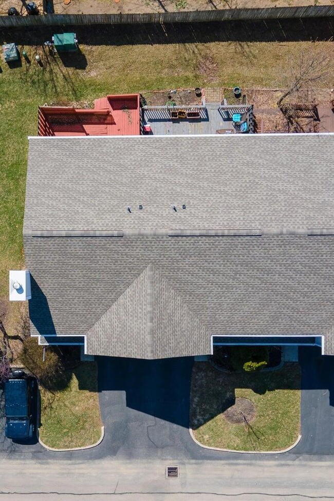Building Photo - 961 Philadelphia Dr