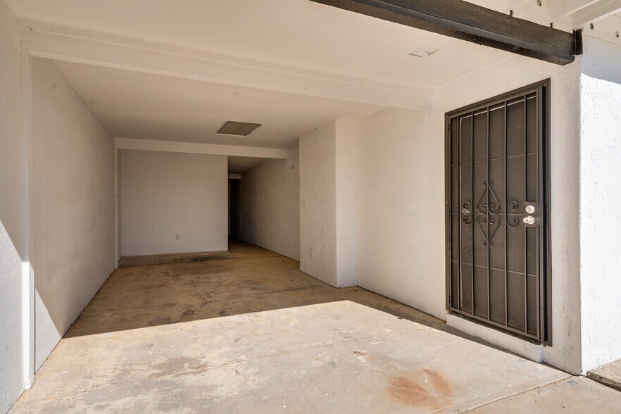 Carport parking for 1 - 9870 E Celeste Dr