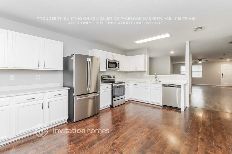 Building Photo - 1412 Krista Dr