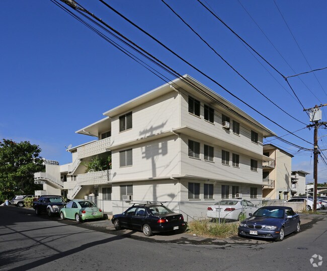 Building Photo - 810 Kaaloa St
