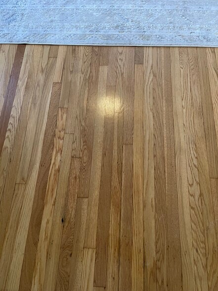 Hardwood floors - 1431 1/2 N Allen Ave