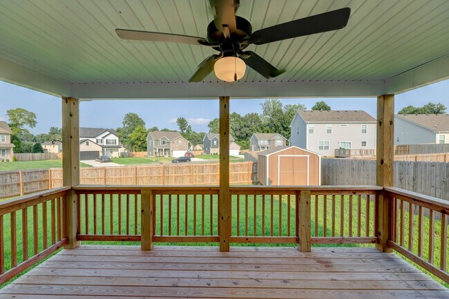 Building Photo - 1385 Harmon Ln