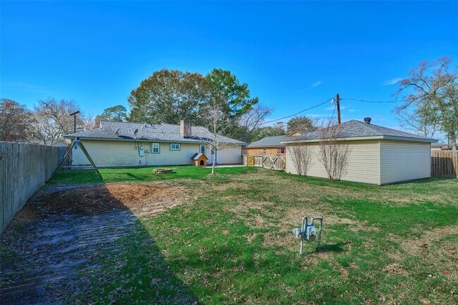 Building Photo - 29030 Deadwood Ln