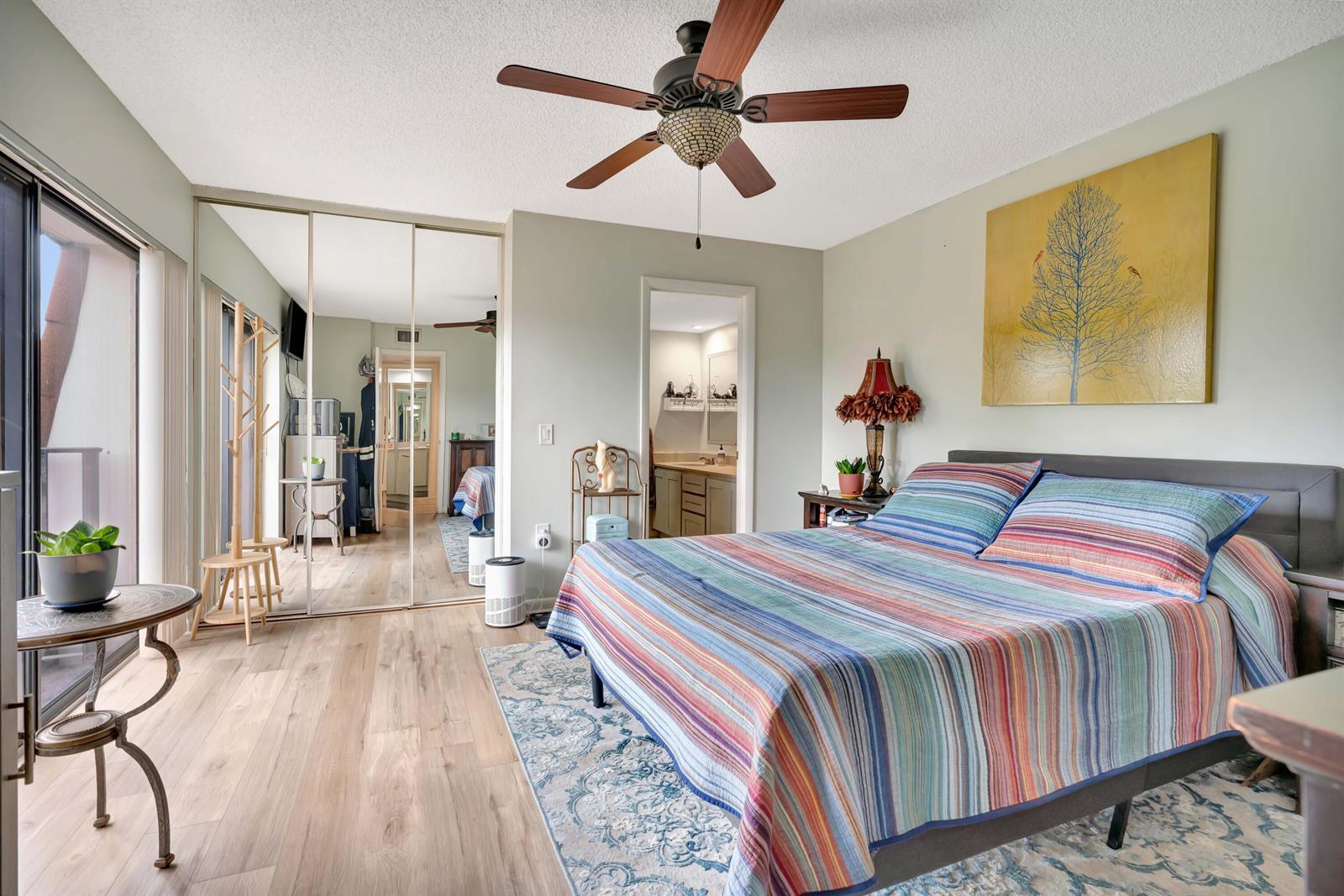 Building Photo - 148 Heritage Way