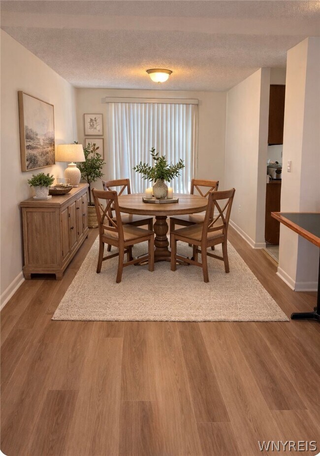 Building Photo - 141 Draden Ln