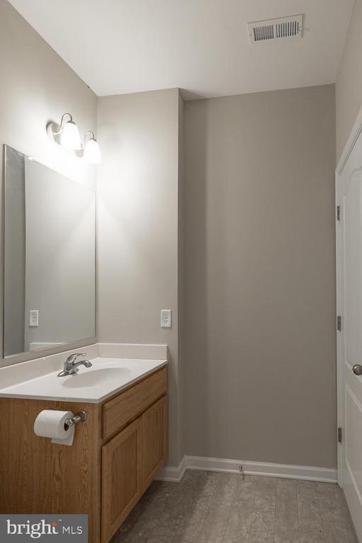 Building Photo - 227 Schramm Lp