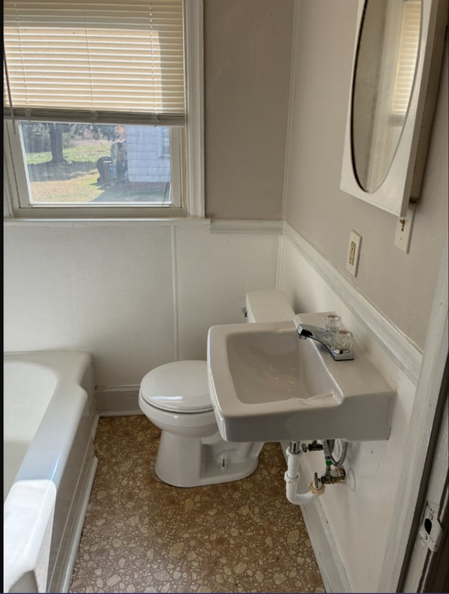 Building Photo - Culp Circle Single-Family Residences