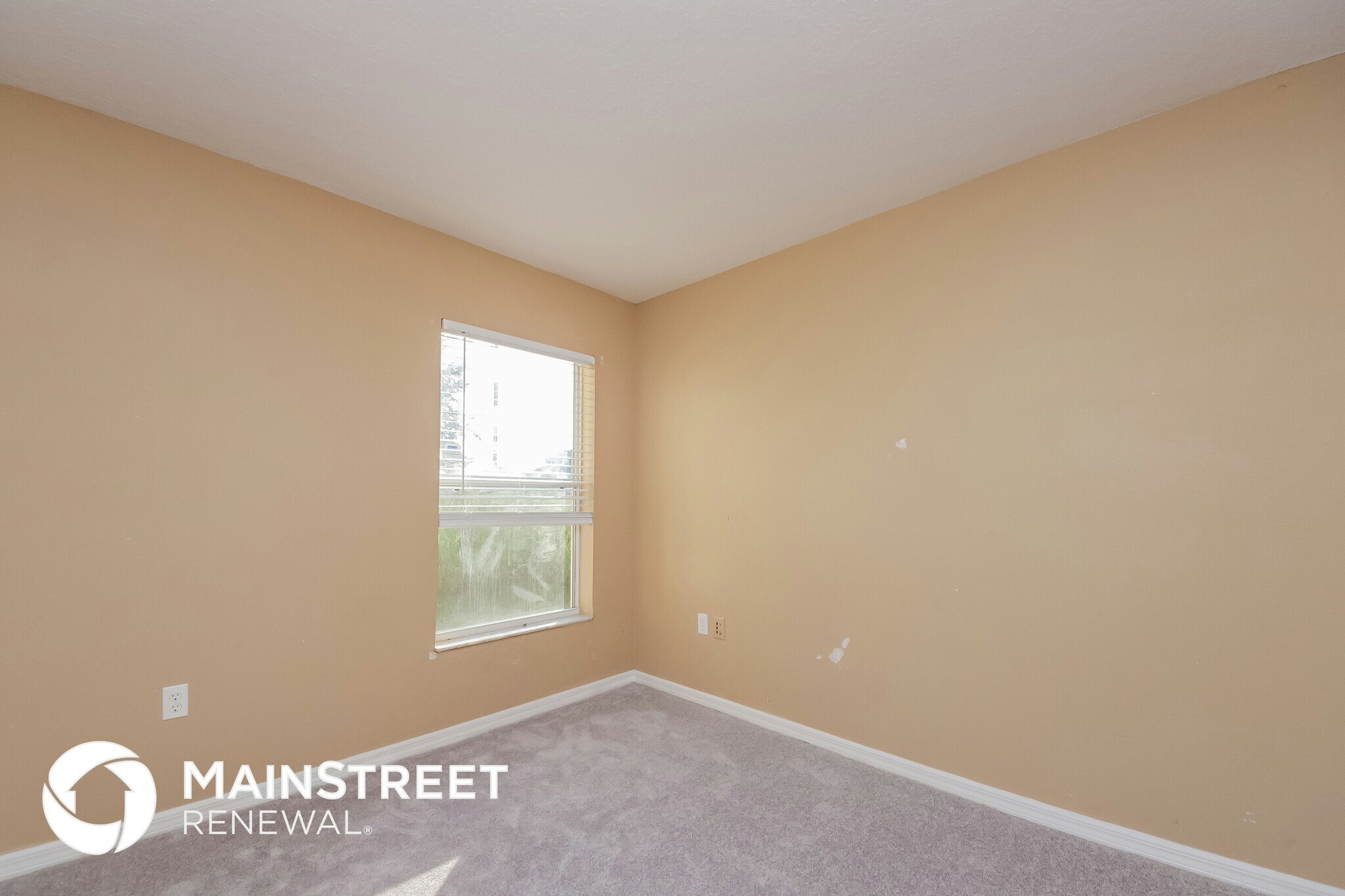 Building Photo - 1175 N Platte Ln