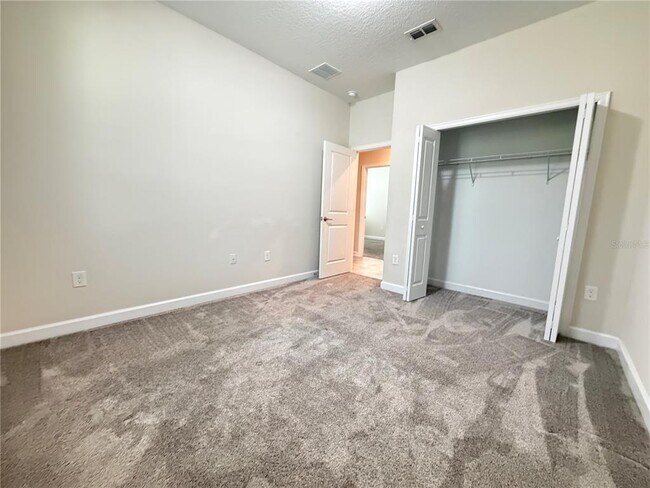 Building Photo - 4921 Lotta Ct