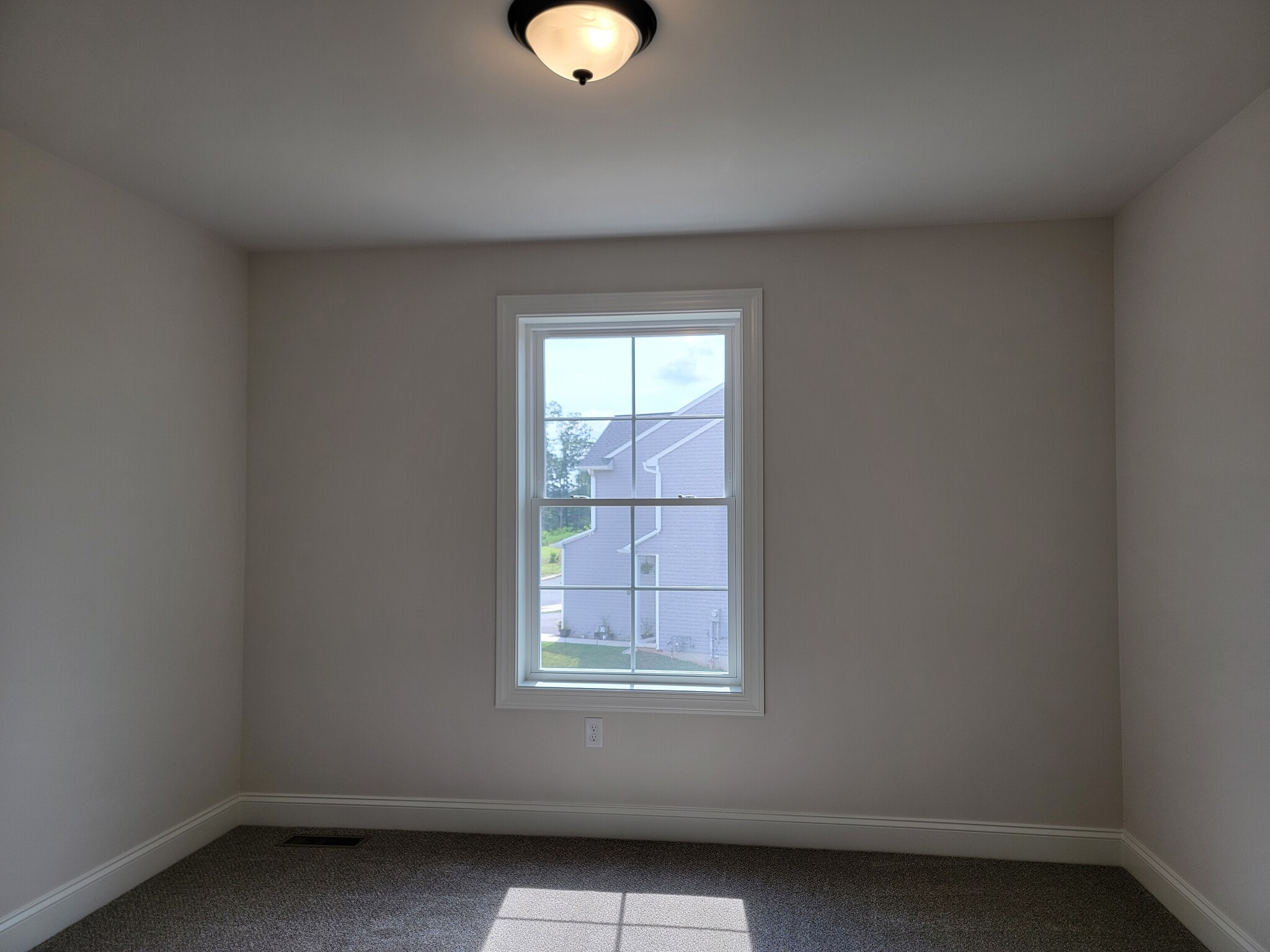 Building Photo - 107 Magnolia Dr