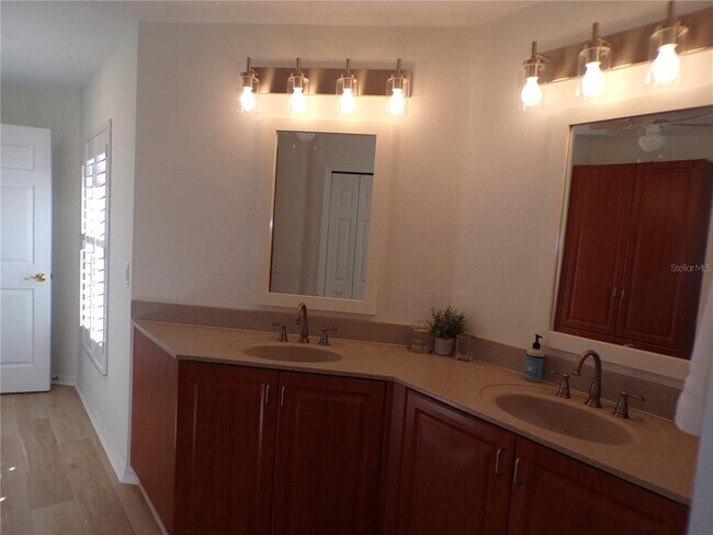 Building Photo - 3804 Turtle Dove Blvd
