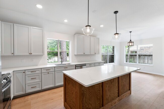 Building Photo - 54 Legend Mill Ct