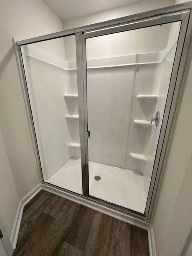 Building Photo - Graham