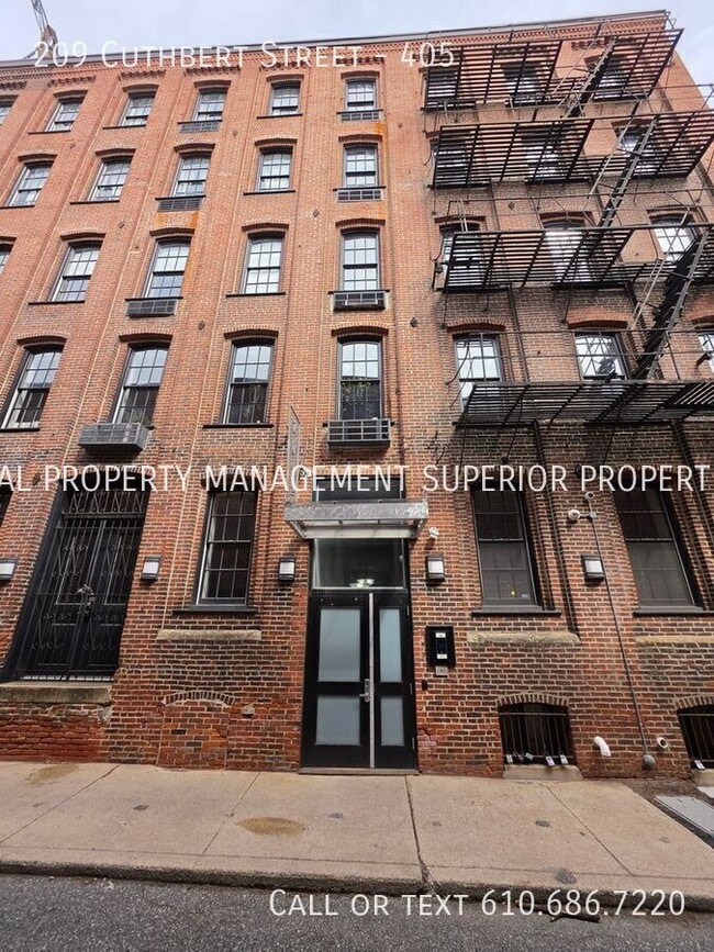 Building Photo - 209 Cuthbert St