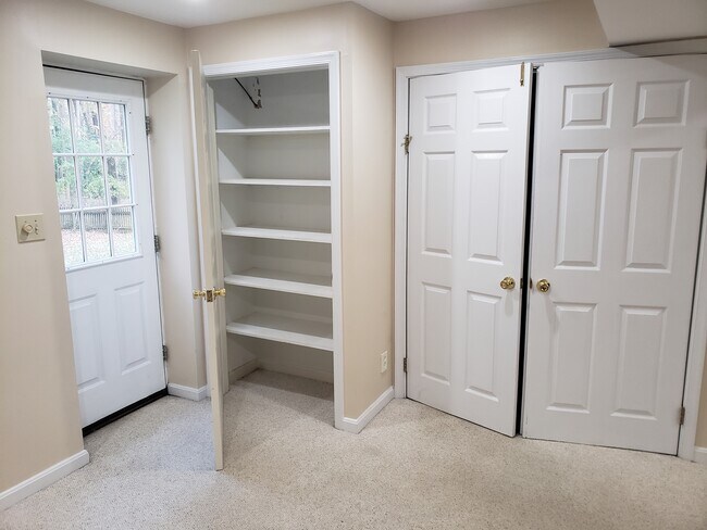 Building Photo - 3225 Magnolia Ridge Rd