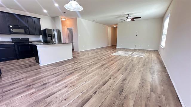 Building Photo - 2129 Brenham Dr