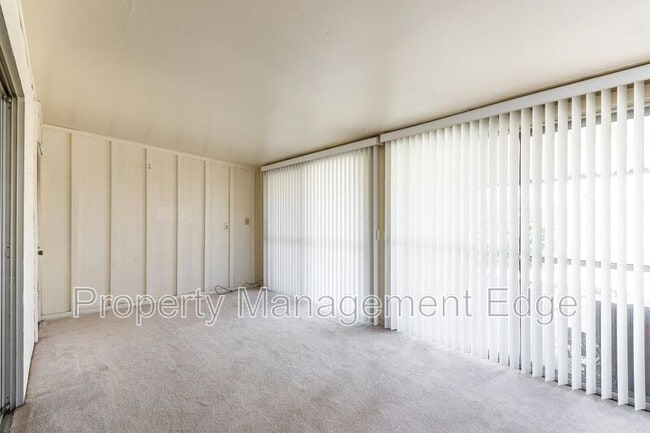 Building Photo - 29660 Pebble Beach Dr